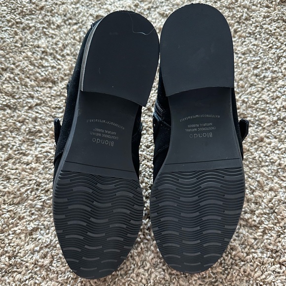 Blondo Waterproof Booties - Picture 2 of 5